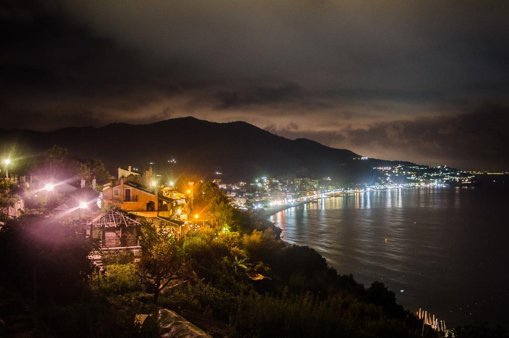 Paradiso Di Manu Ноли Екстериор снимка